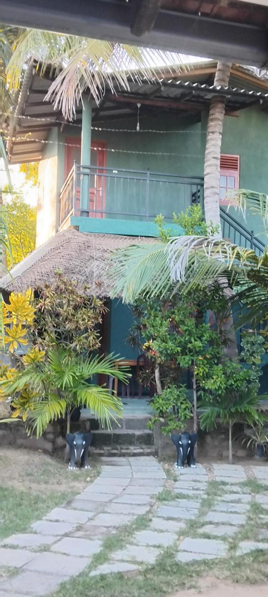 Green House Yala Kirinda  Exterior photo